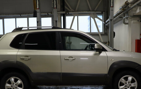 Hyundai Tucson III, 2008 год, 759 990 рублей, 4 фотография