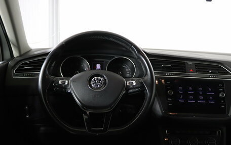 Volkswagen Tiguan II, 2020 год, 2 169 990 рублей, 10 фотография