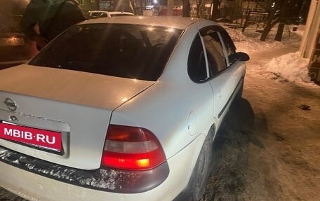 Opel Vectra B рестайлинг, 1998 год, 305 000 рублей, 4 фотография
