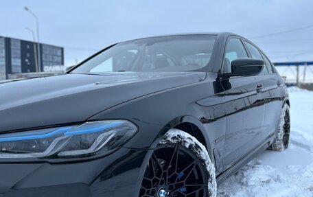 BMW 5 серия, 2018 год, 2 690 000 рублей, 3 фотография