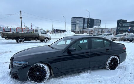 BMW 5 серия, 2018 год, 2 690 000 рублей, 2 фотография