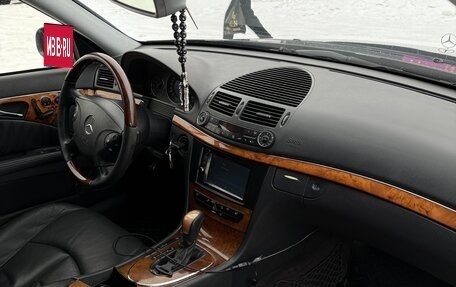 Mercedes-Benz E-Класс, 2003 год, 965 000 рублей, 10 фотография