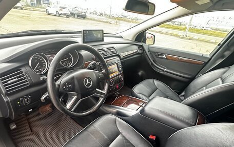 Mercedes-Benz R-Класс, 2012 год, 1 700 000 рублей, 4 фотография