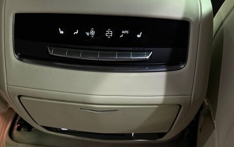 Cadillac Escalade V, 2021 год, 9 500 000 рублей, 12 фотография