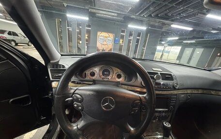 Mercedes-Benz E-Класс, 2007 год, 1 900 000 рублей, 6 фотография