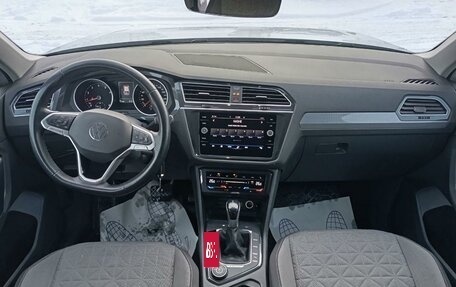 Volkswagen Tiguan II, 2021 год, 3 440 000 рублей, 9 фотография