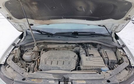 Volkswagen Tiguan II, 2021 год, 3 440 000 рублей, 21 фотография