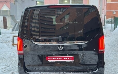 Mercedes-Benz V-Класс, 2018 год, 4 490 000 рублей, 6 фотография