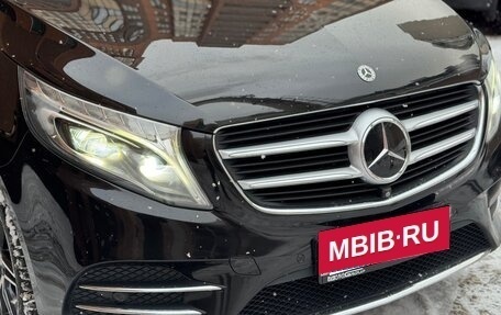 Mercedes-Benz V-Класс, 2018 год, 4 490 000 рублей, 10 фотография