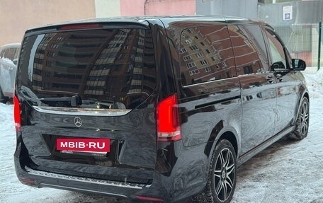 Mercedes-Benz V-Класс, 2018 год, 4 490 000 рублей, 5 фотография