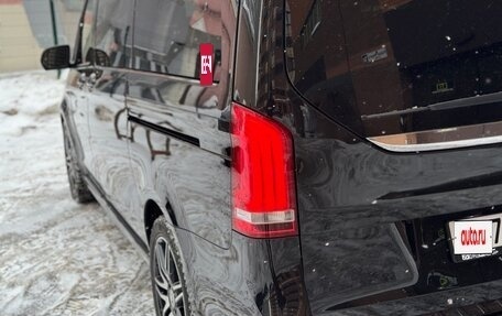 Mercedes-Benz V-Класс, 2018 год, 4 490 000 рублей, 14 фотография