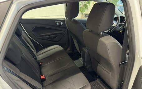 Ford Fiesta, 2016 год, 925 000 рублей, 10 фотография