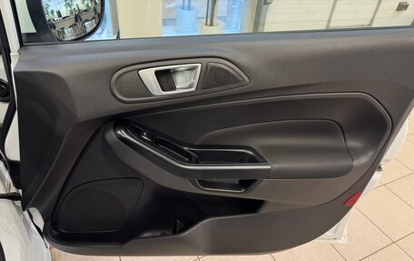 Ford Fiesta, 2016 год, 925 000 рублей, 16 фотография