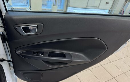 Ford Fiesta, 2016 год, 925 000 рублей, 17 фотография