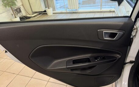 Ford Fiesta, 2016 год, 925 000 рублей, 15 фотография