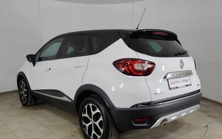 Renault Kaptur I рестайлинг, 2018 год, 1 250 000 рублей, 4 фотография