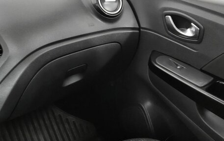 Renault Kaptur I рестайлинг, 2018 год, 1 250 000 рублей, 10 фотография