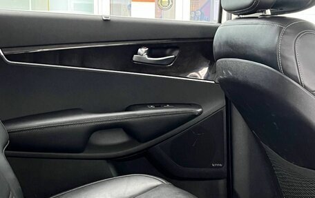 KIA Sorento III Prime рестайлинг, 2016 год, 2 240 000 рублей, 13 фотография