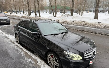 Mercedes-Benz E-Класс, 2014 год, 2 200 000 рублей, 14 фотография