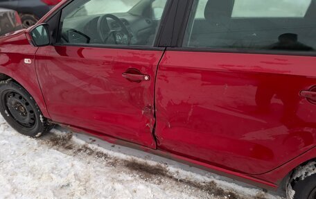 Volkswagen Polo VI (EU Market), 2011 год, 430 000 рублей, 4 фотография