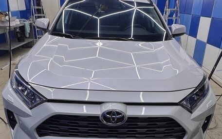 Toyota RAV4, 2022 год, 3 190 000 рублей, 1 фотография
