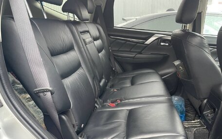 Mitsubishi Pajero Sport III рестайлинг, 2020 год, 3 550 000 рублей, 11 фотография