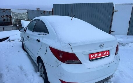 Hyundai Solaris II рестайлинг, 2016 год, 180 000 рублей, 1 фотография