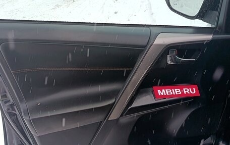 Toyota RAV4, 2017 год, 2 150 000 рублей, 7 фотография