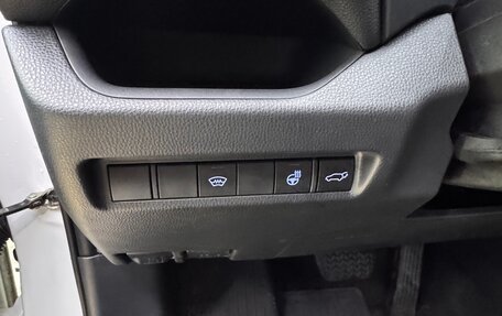 Toyota RAV4, 2022 год, 3 190 000 рублей, 13 фотография