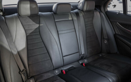 Mercedes-Benz E-Класс, 2020 год, 2 949 000 рублей, 29 фотография