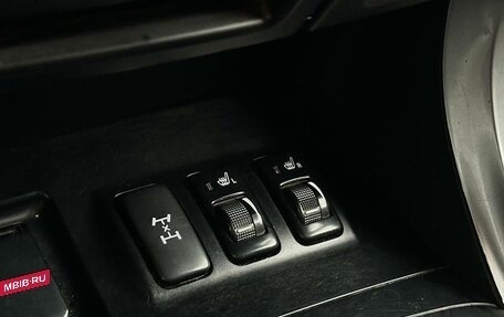 Toyota Land Cruiser Prado 120 рестайлинг, 2007 год, 2 100 000 рублей, 13 фотография