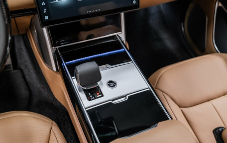 Land Rover Range Rover IV рестайлинг, 2025 год, 23 800 000 рублей, 14 фотография