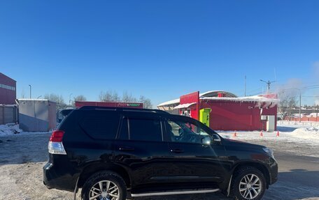 Toyota Land Cruiser Prado 150 рестайлинг 2, 2010 год, 2 700 000 рублей, 5 фотография