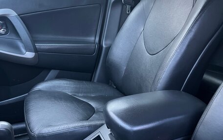 Toyota RAV4, 2007 год, 1 400 000 рублей, 15 фотография