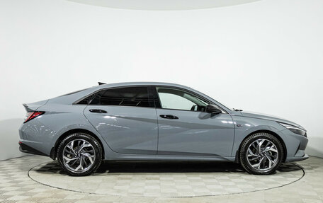 Hyundai Elantra, 2021 год, 2 299 700 рублей, 4 фотография