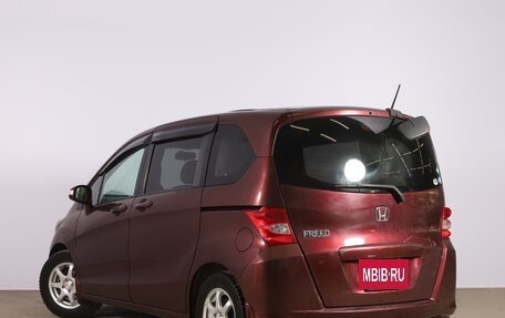 Honda Freed I, 2010 год, 999 000 рублей, 4 фотография