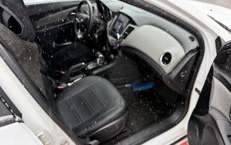 Chevrolet Cruze II, 2012 год, 680 000 рублей, 4 фотография