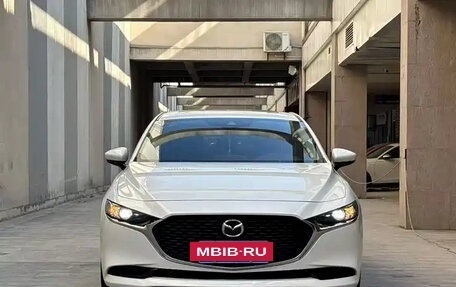 Mazda 3, 2022 год, 1 790 007 рублей, 2 фотография