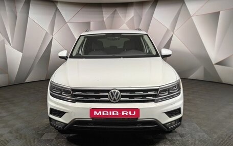 Volkswagen Tiguan II, 2018 год, 2 475 000 рублей, 7 фотография