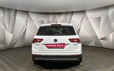 Volkswagen Tiguan II, 2018 год, 2 475 000 рублей, 8 фотография