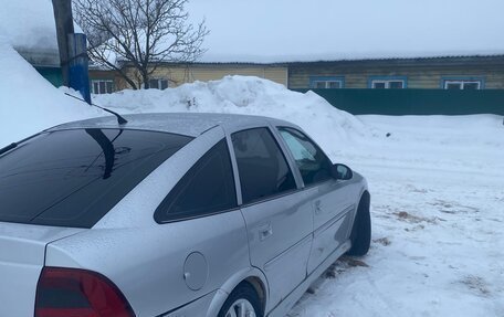Opel Vectra B рестайлинг, 2000 год, 170 000 рублей, 6 фотография