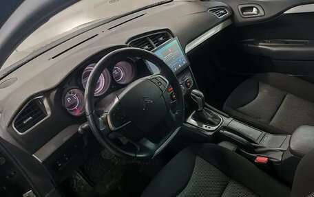 Citroen C4 II рестайлинг, 2017 год, 999 000 рублей, 10 фотография