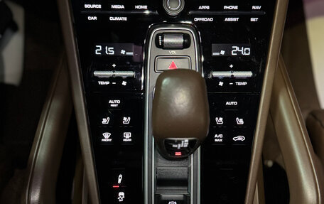 Porsche Cayenne III, 2021 год, 12 700 000 рублей, 12 фотография