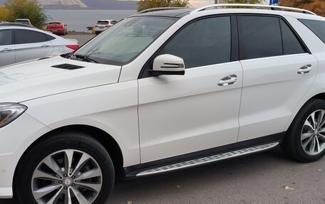 Mercedes-Benz M-Класс, 2015 год, 2 600 000 рублей, 3 фотография