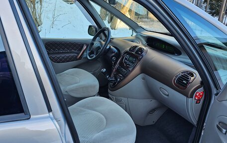 Citroen Xsara Picasso, 2002 год, 470 000 рублей, 11 фотография