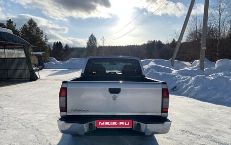 Nissan NP300, 2012 год, 840 000 рублей, 7 фотография