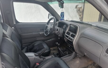 Nissan NP300, 2012 год, 840 000 рублей, 11 фотография