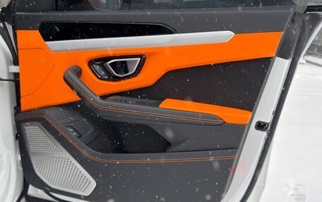 Lamborghini Urus I, 2022 год, 28 900 000 рублей, 24 фотография