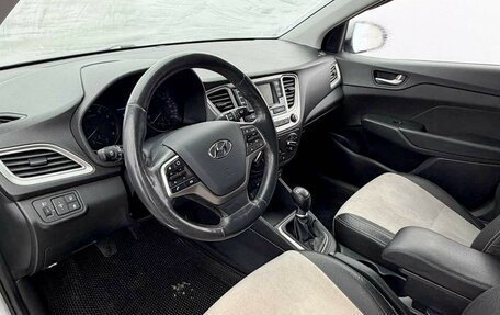 Hyundai Solaris II рестайлинг, 2019 год, 1 199 000 рублей, 8 фотография