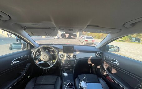 Mercedes-Benz GLA, 2015 год, 1 800 000 рублей, 6 фотография